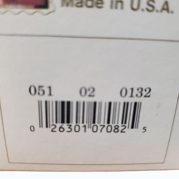 1997 Dayton Hudson Corporation Penguin Ornament 6" Tall Collectible - Picture 5 of 7